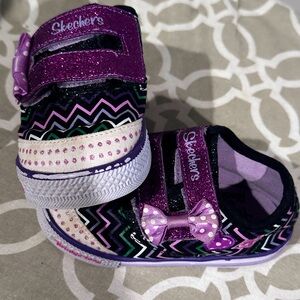 Sketchers, twinkle toes, purple, black with purple gems, kid shoes
